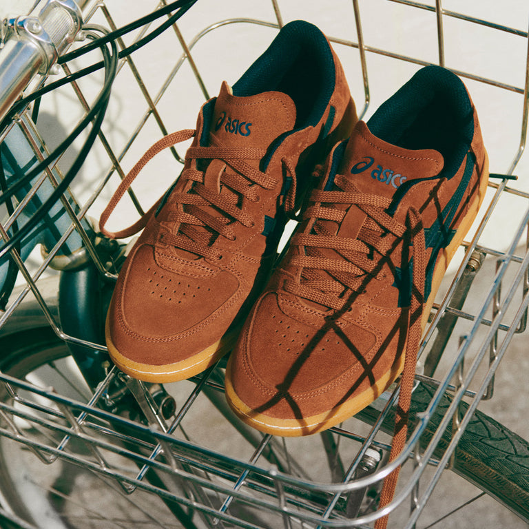 Asics gel-saga casual sneakers clearance