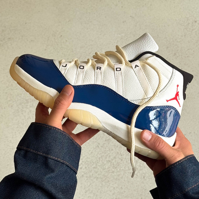 Nike Air Jordan 11 Retro *Rare Air* onfeet