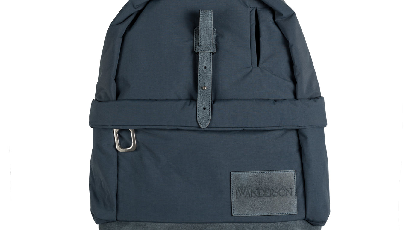 JW ANDERSON バックパック　リュック　新品タグ付き J.W.ANDERSON（バッグパック/リュック）のフリマアイテム一覧