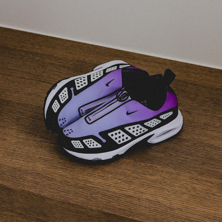 Nike Wmns Air Max SNDR onfeet