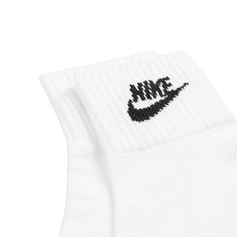 Nike Everyday Essential Ankle Socks 3 Pack