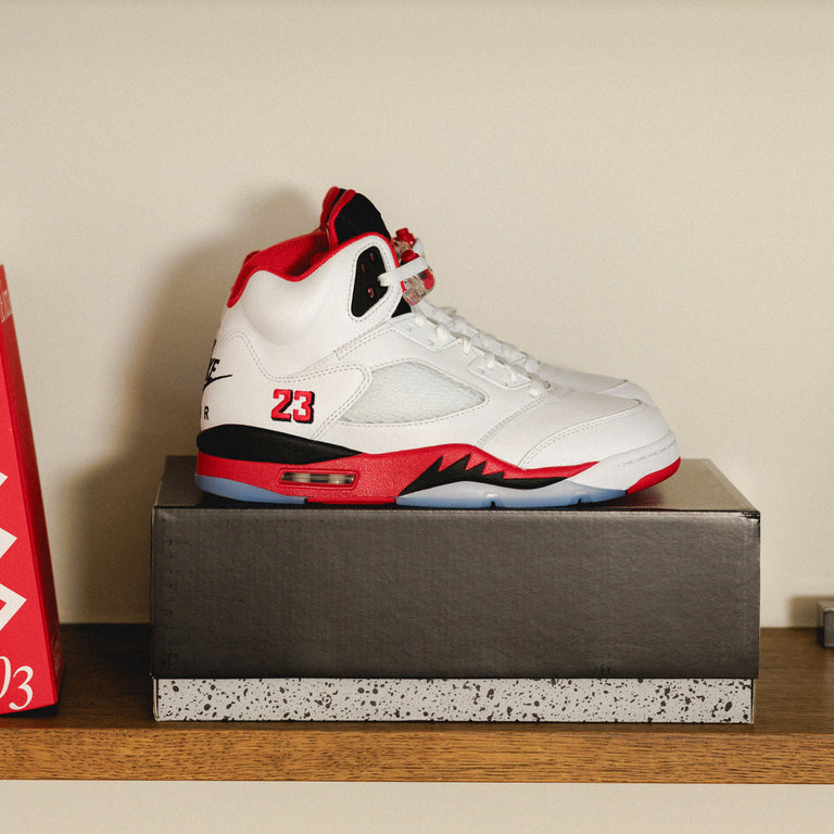 Nike Air Jordan 5 Retro *Fire Red* onfeet