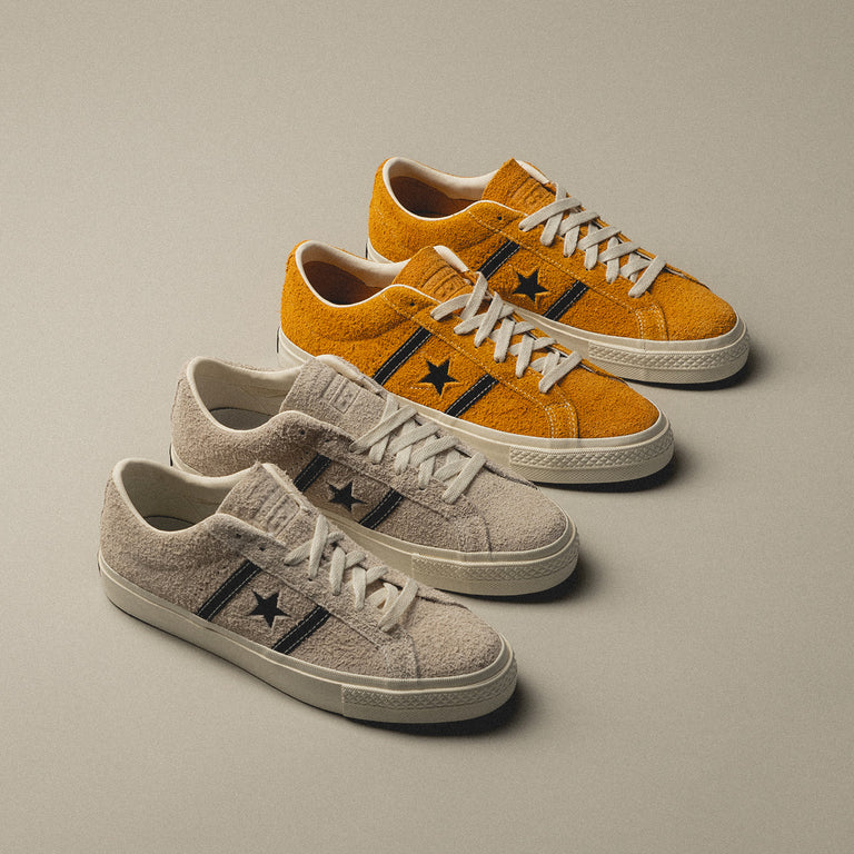 Converse One Star Academy Pro onfeet