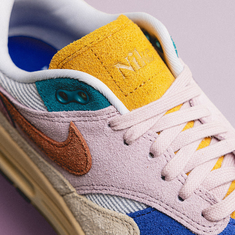 Nike Wmns Air Max 1 87 PRM buy now at Asphaltgold Online Store