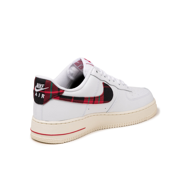  Nike Mens Air Force 1 Lv8 Basketball Shoes (8), White/University  Red-stadium Green