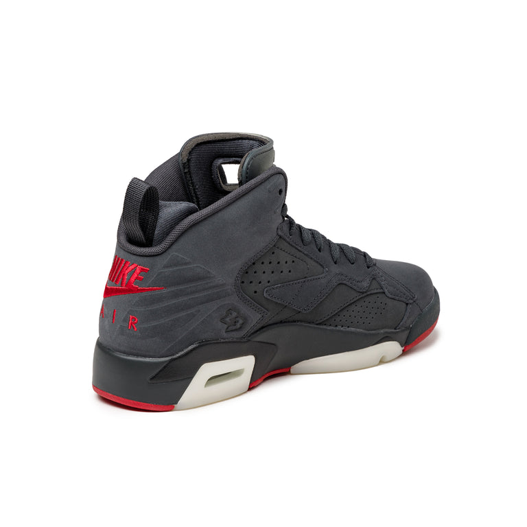 Nike Wmns Jumpman MVP
