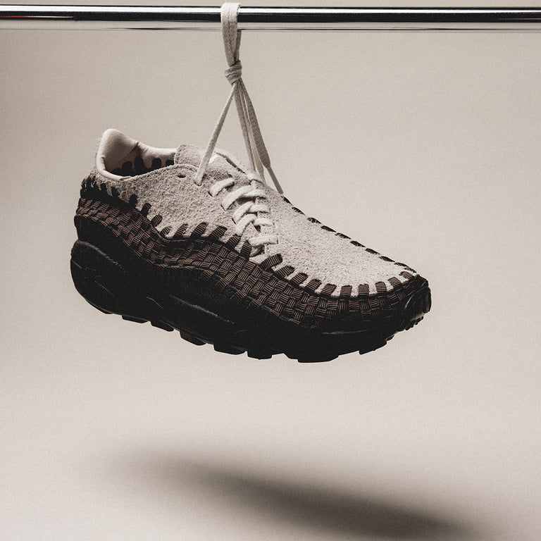 Nike Wmns Air Footscape Woven *Phantom Earth* onfeet