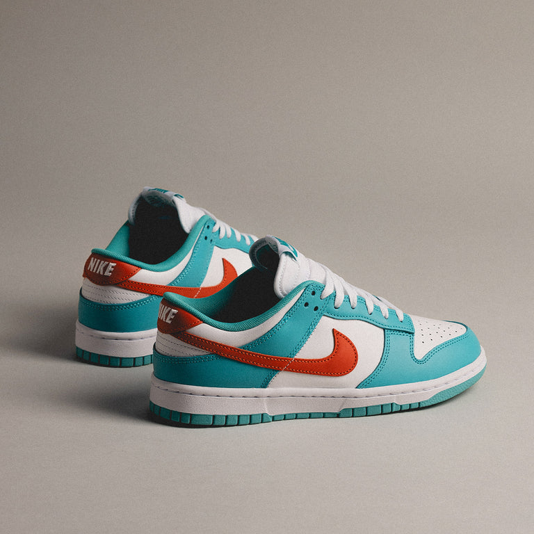 Nike Dunk Low Retro *Miami Dolphins* onfeet
