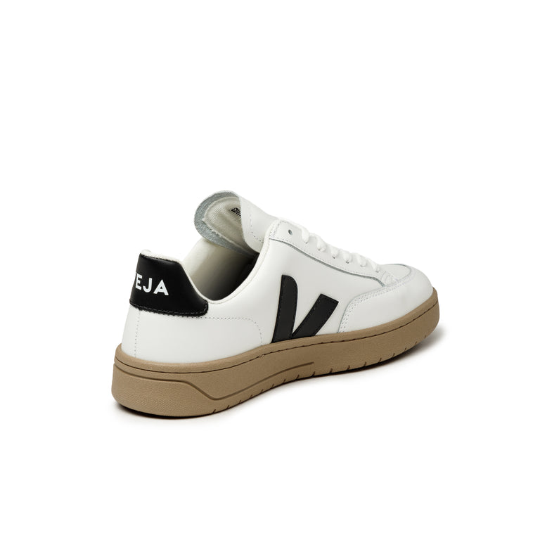 Veja V-12 Leather W