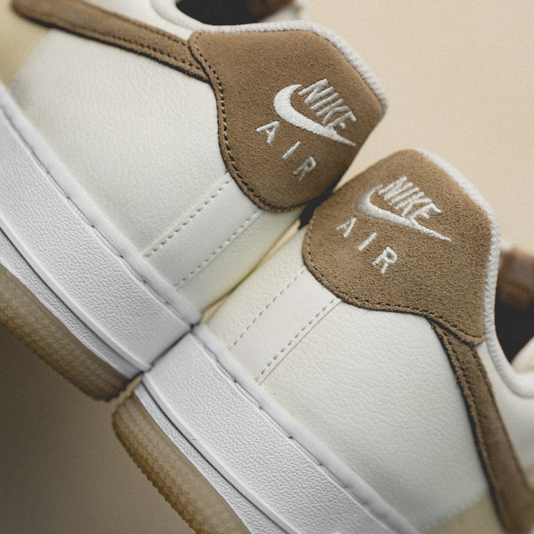 Nike Air Force 1 '07 LV8 onfeet