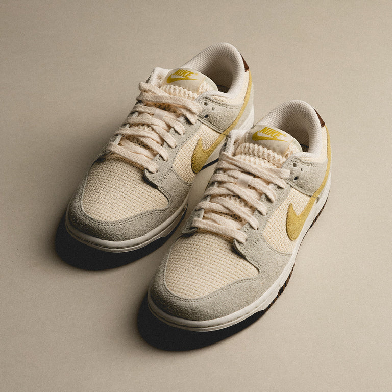 Nike Wmns Dunk Low onfeet
