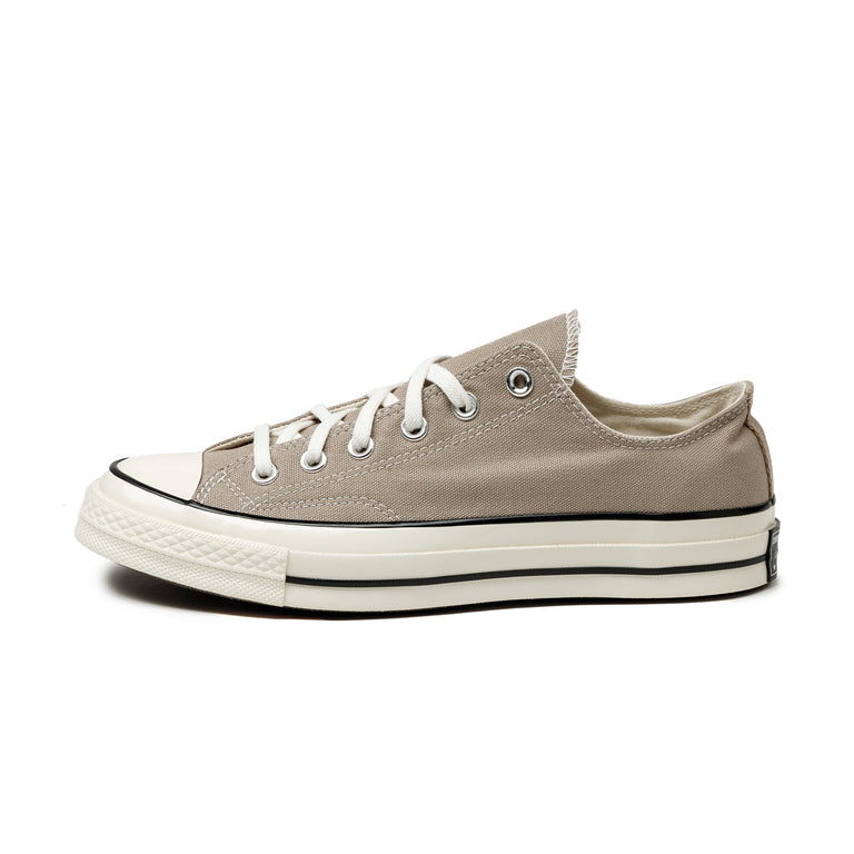 Converse Looking stylish and being absolutely comfortable at the same time? The '70 OX