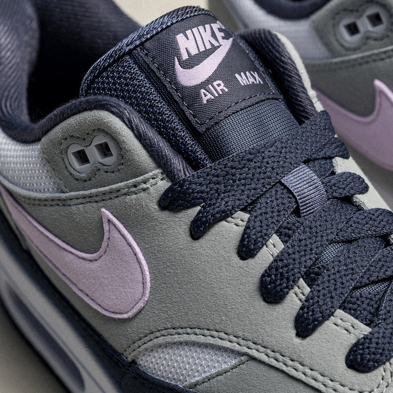 Nike Air Max 1 onfeet