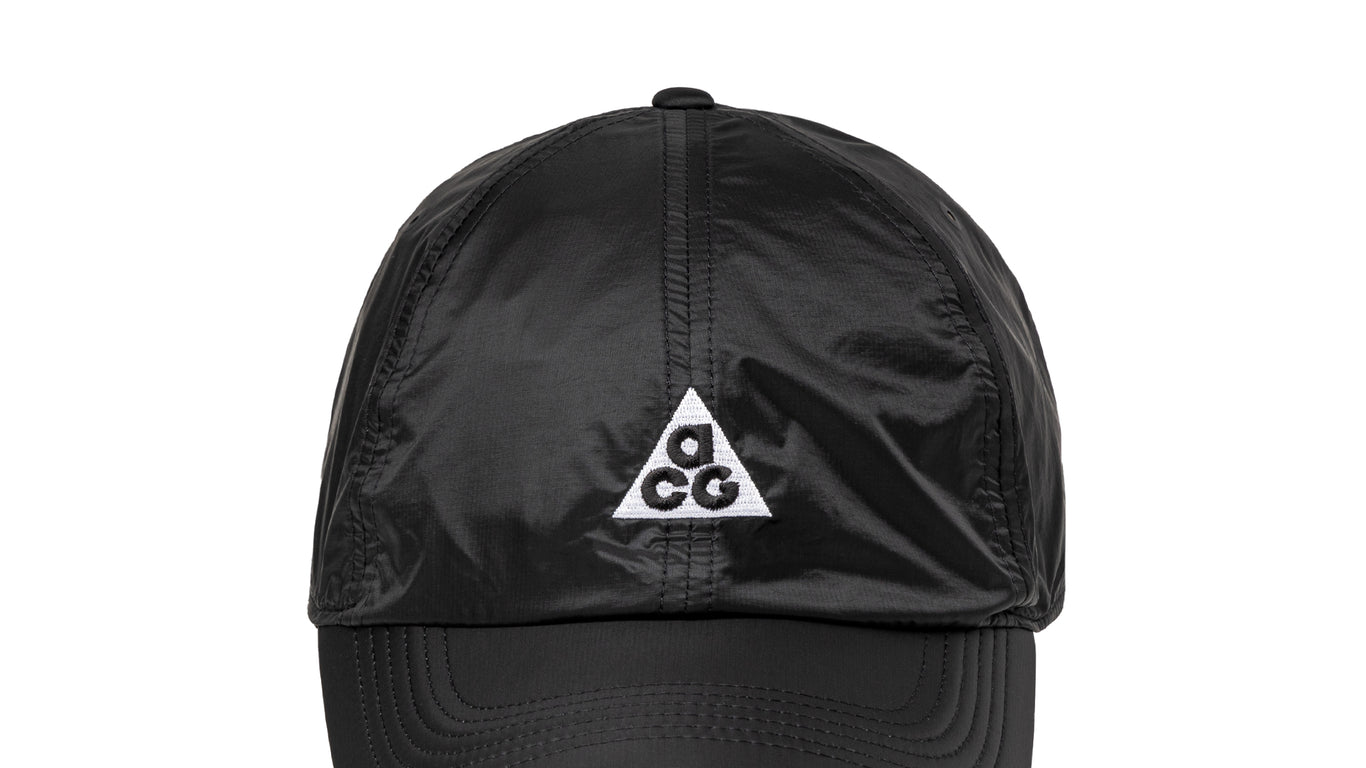 nike acg running cap