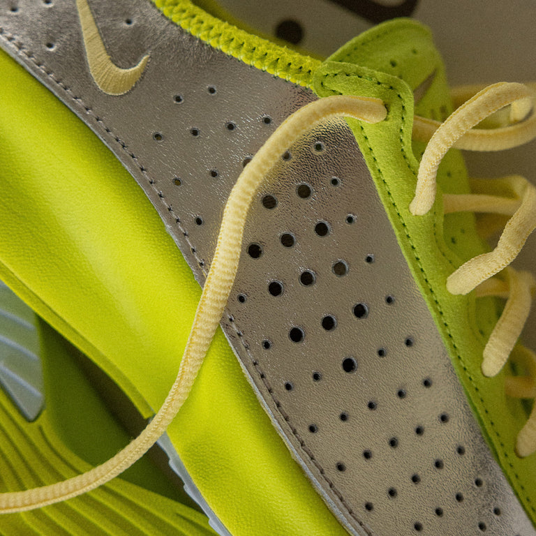 Nike Wmns Air Superfly onfeet
