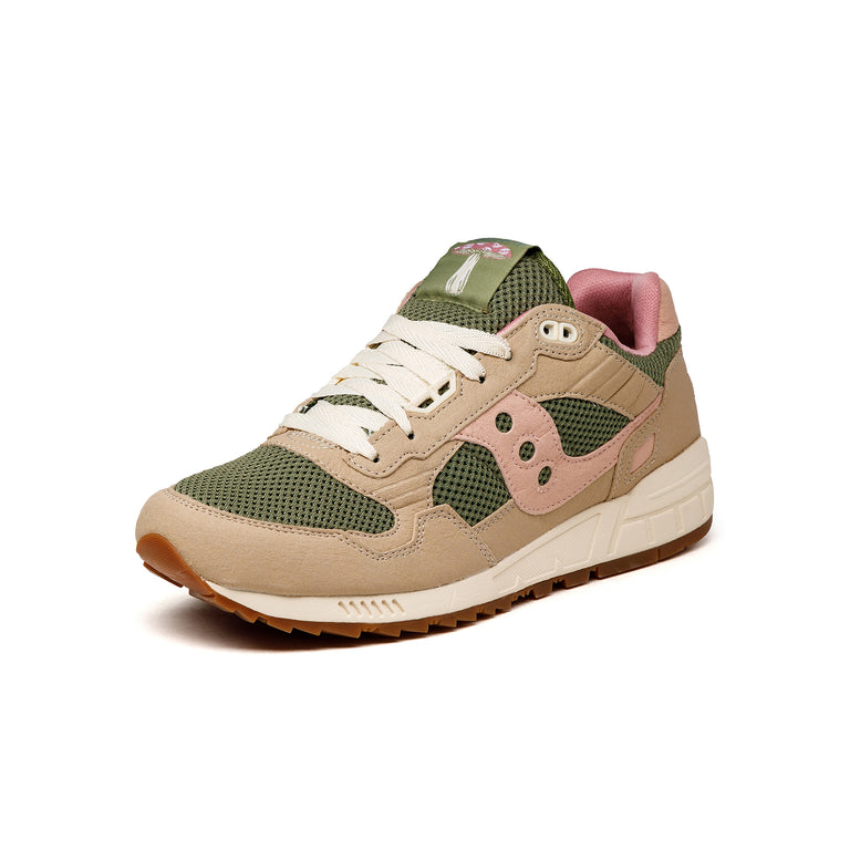 Saucony shadow tan and green top
