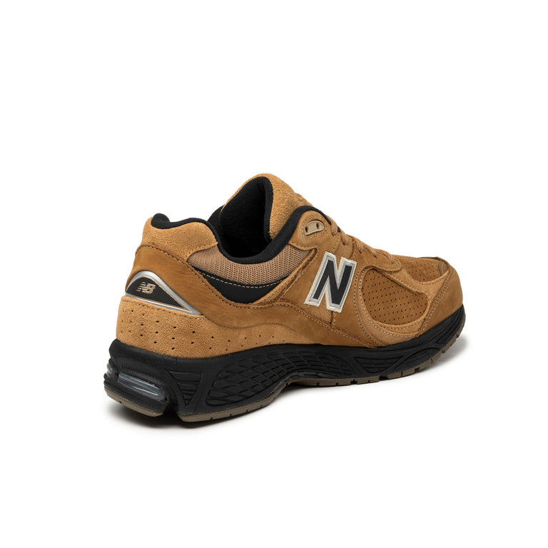 New Balance M2002REI