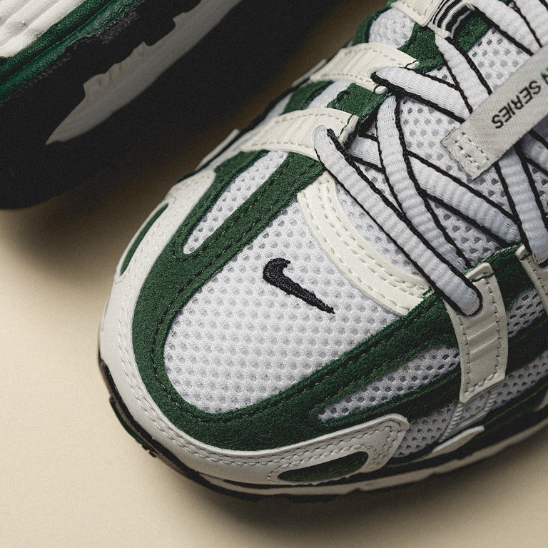 Nike Wmns P-6000 onfeet