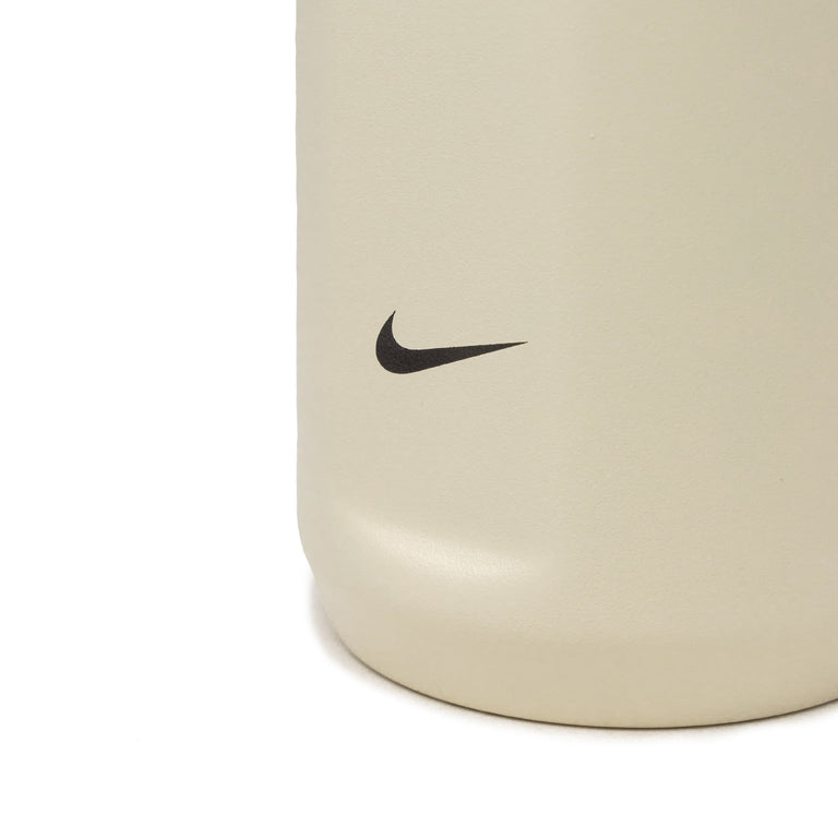 Nike Recharge Chug Bottle