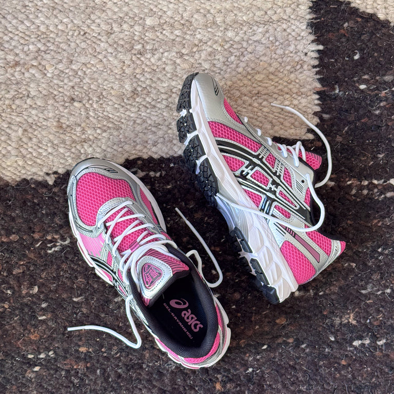 Asics GEL-Kayano 12.1 onfeet