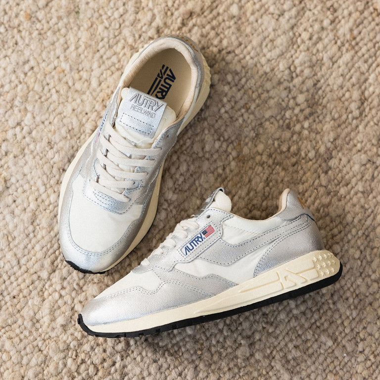 Autry Reelwind Low W *Nylon / Leather* onfeet