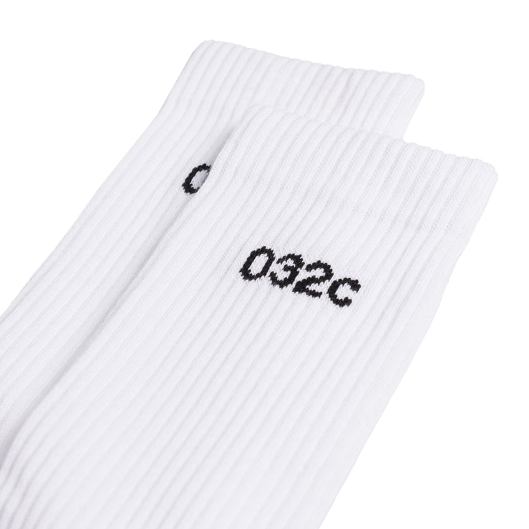 032c Remove Before Sex Socks