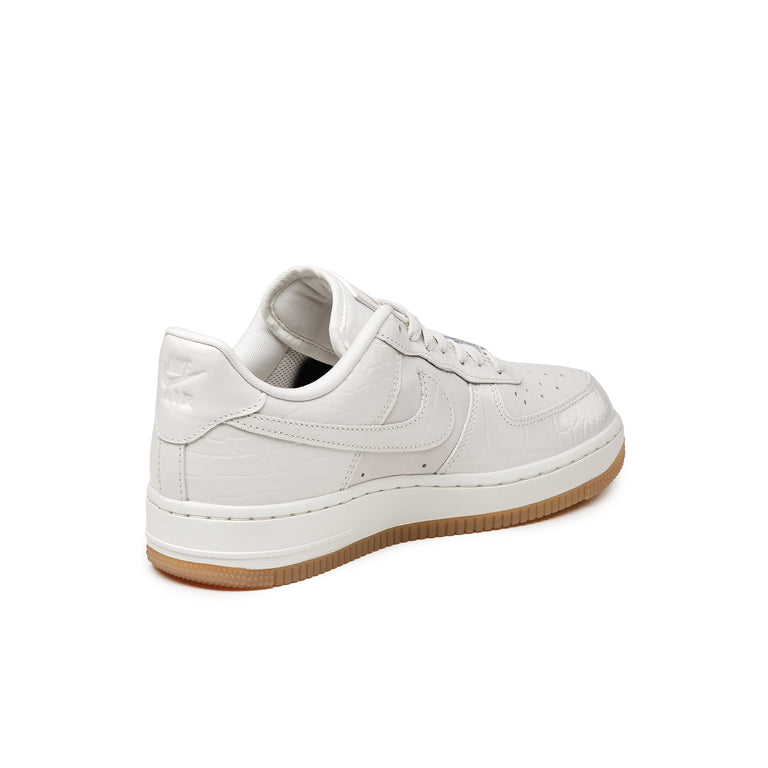 Nike Wmns Air Force 1 '07 LX