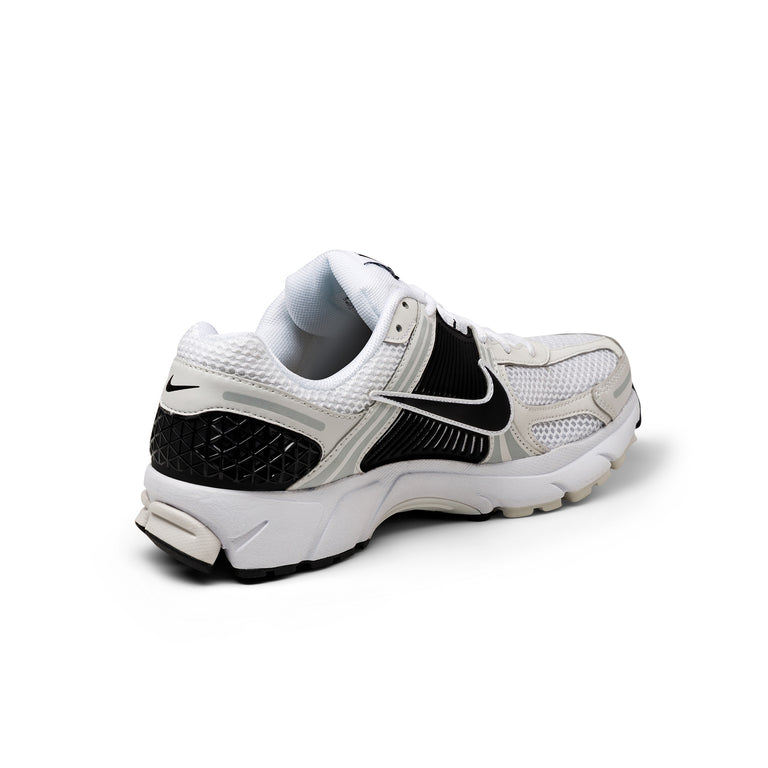 Nike Zoom Vomero 5