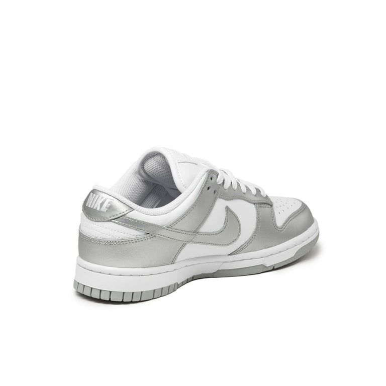 Nike Wmns Dunk Low