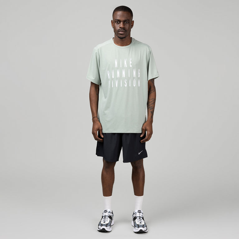 Nike	Rise 365 Running Division Dri-FIT Running Top
