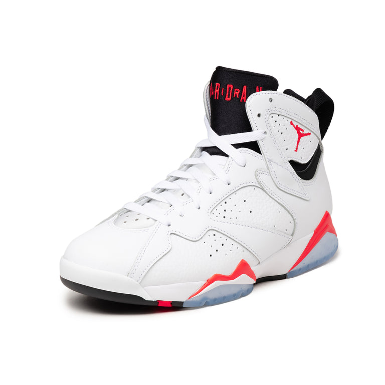 Nike Air Jordan 7 Retro *White Infrared* onfeet