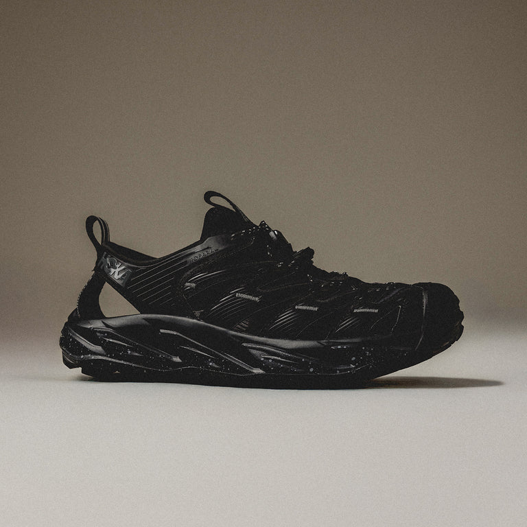 Hoka One One Hopara onfeet
