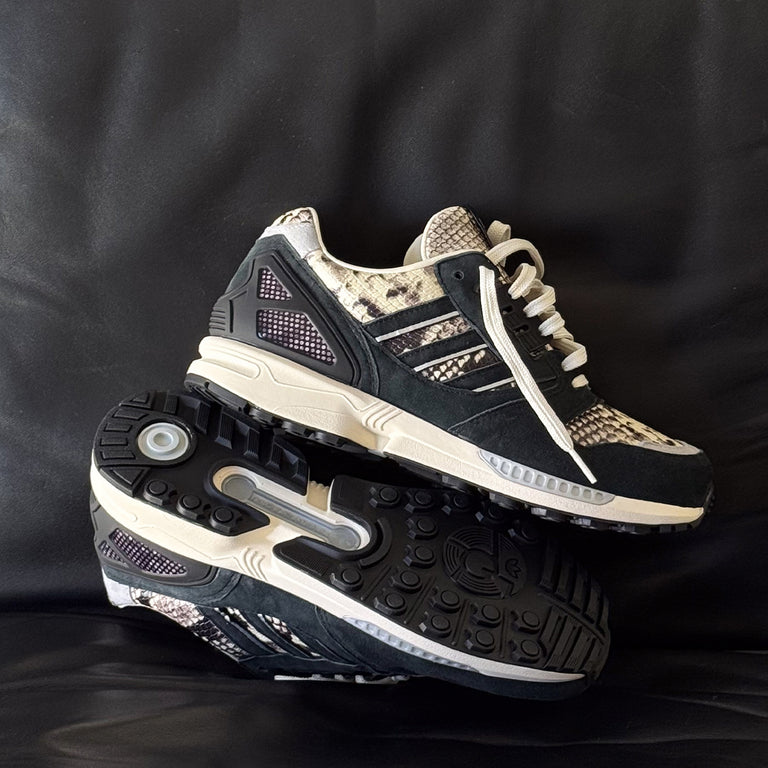 Adidas ZX 8000 *Snake*  onfeet