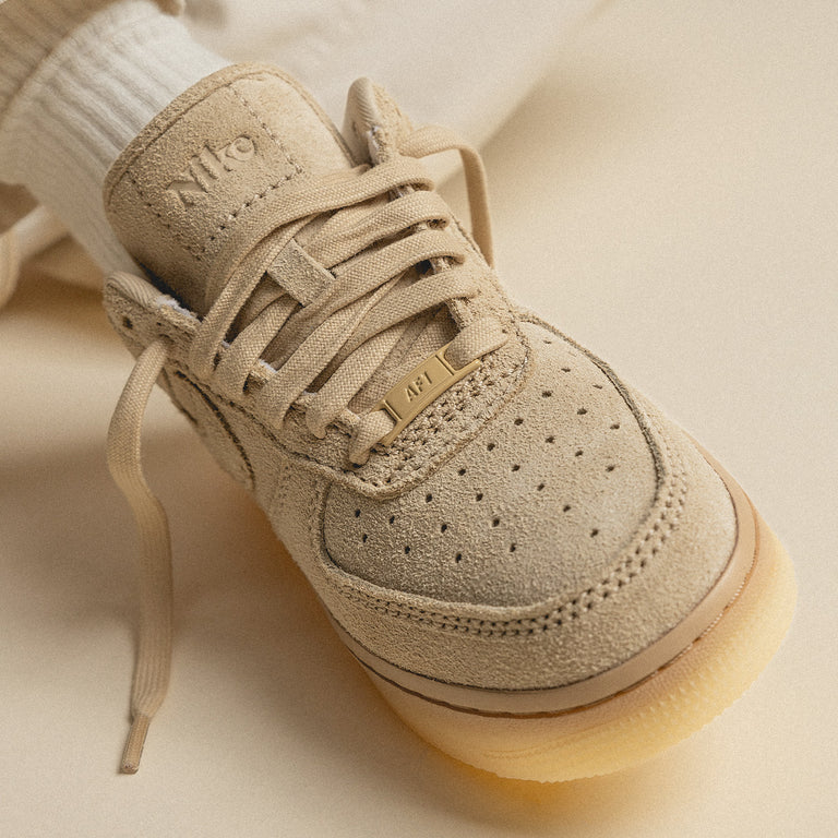 Nike Wmns Air Force 1 07 LX sneakers dispo en ligne maintenant