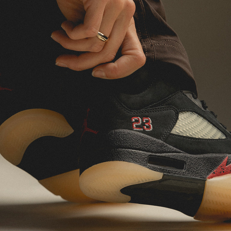 Nike Wmns Air Jordan 5 Retro GTX buy now at Asphaltgold Online