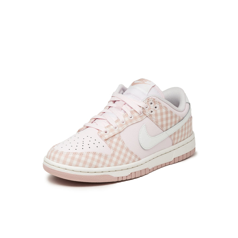 Nike Wmns Dunk Low