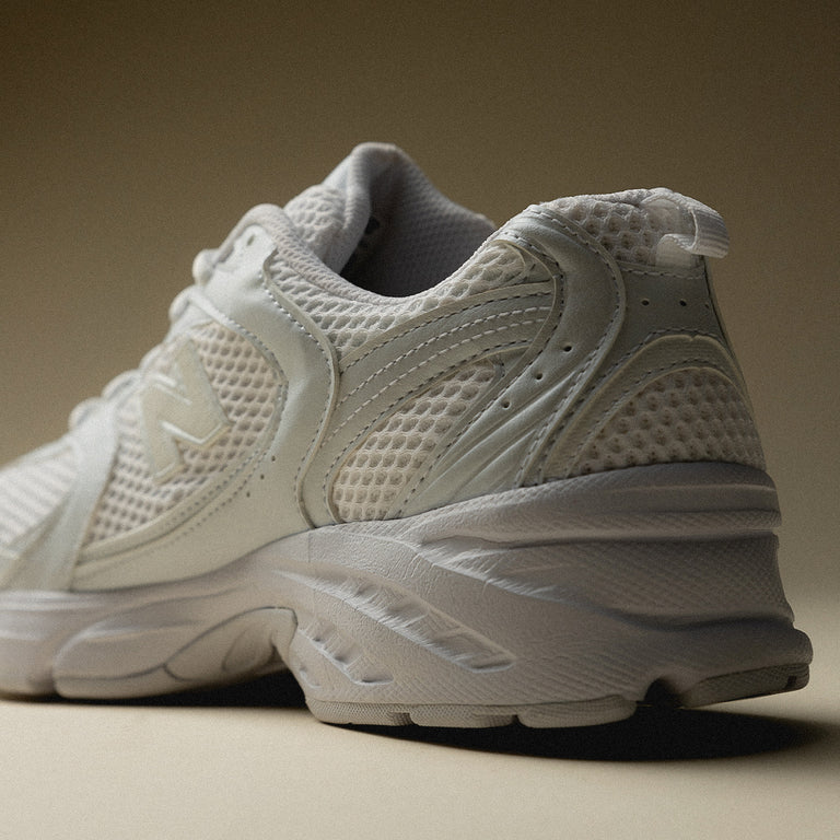 New Balance MR530PA onfeet