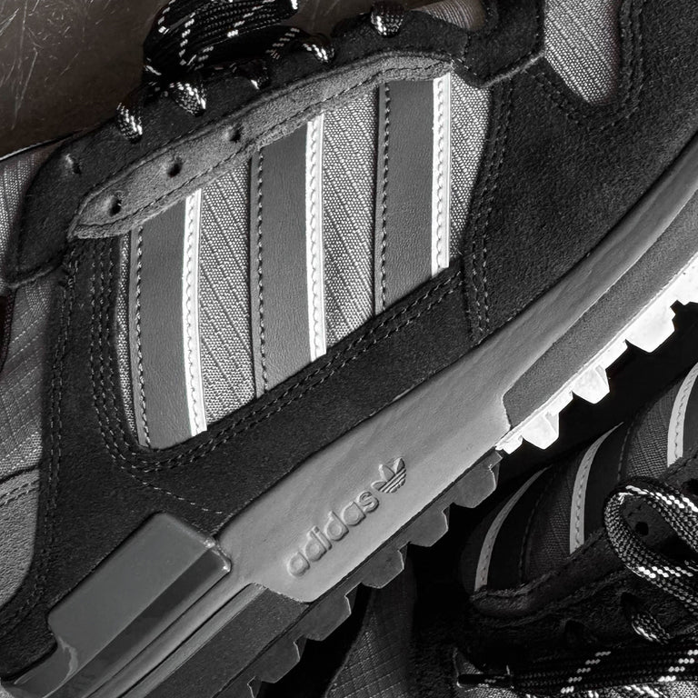 Adidas ZX 600 onfeet