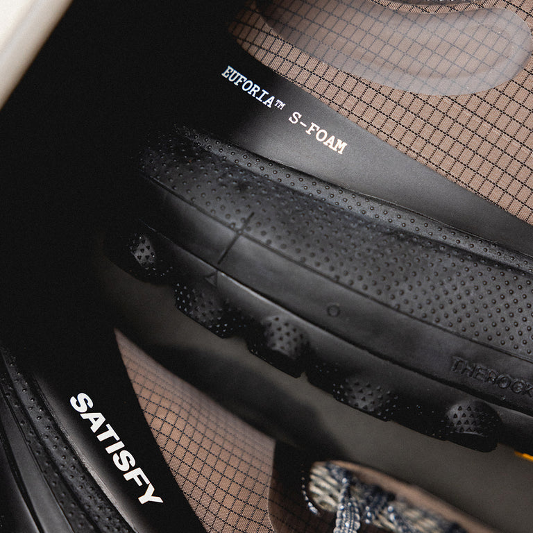 Satisfy TheROCKER onfeet