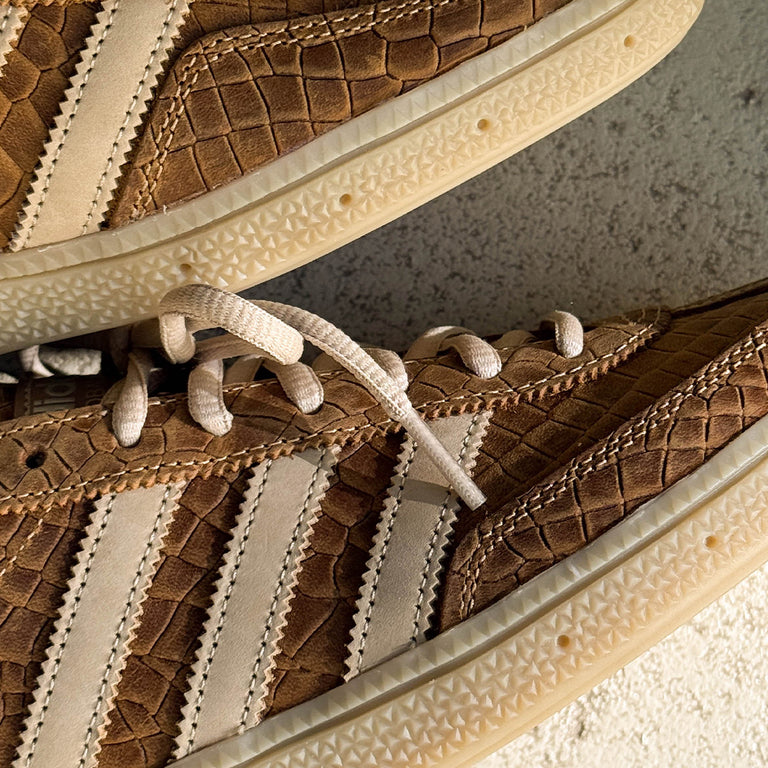 Adidas Handball Spezial onfeet