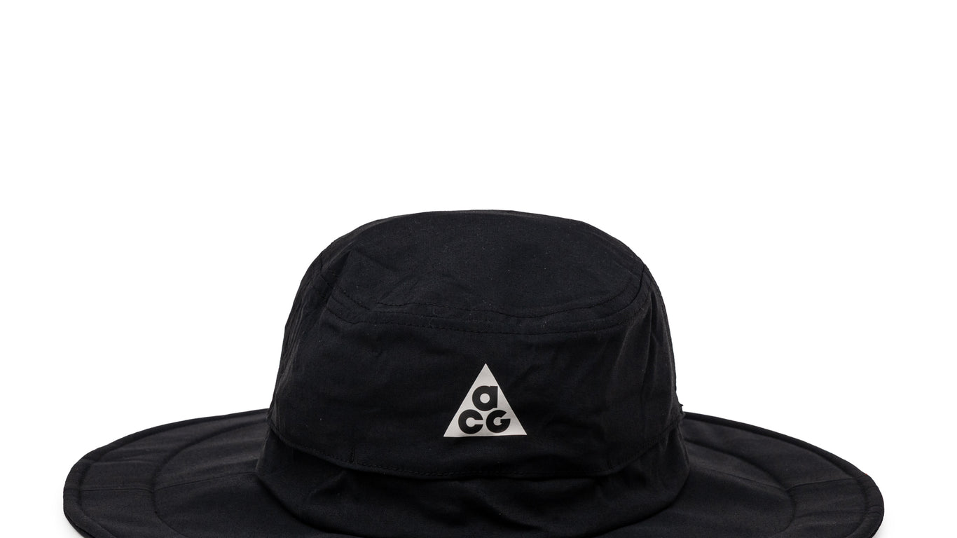 nike black bucket hat