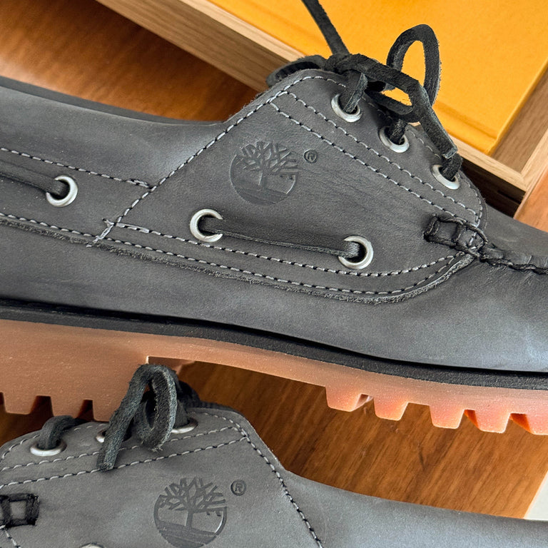 Timberland Authentic 3 Eye Classic Lug onfeet