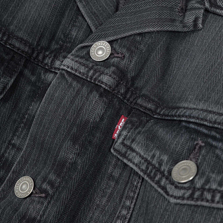 Levi's Relaxed Fit Trucker Jacket - XL / Onyx Badge - 6