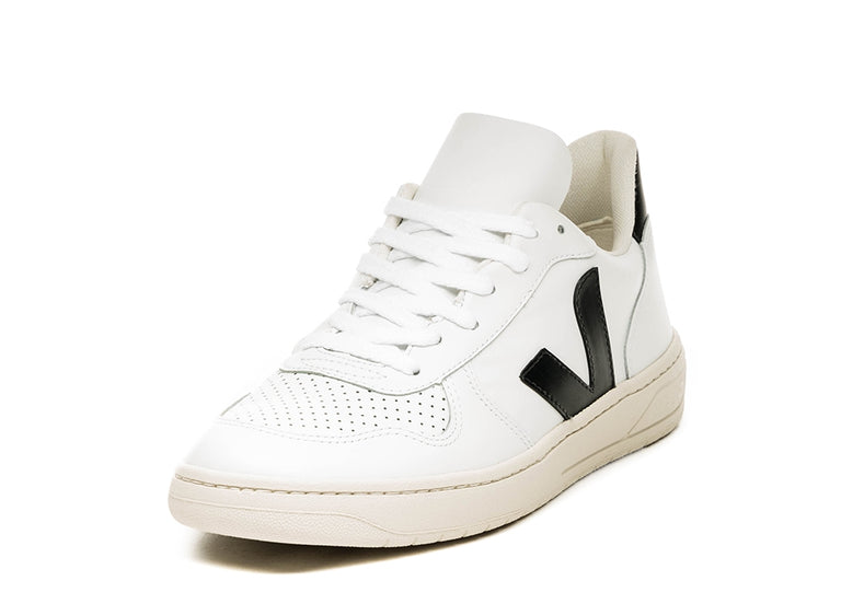 Veja V 10 Leather Sneaker Buy online now