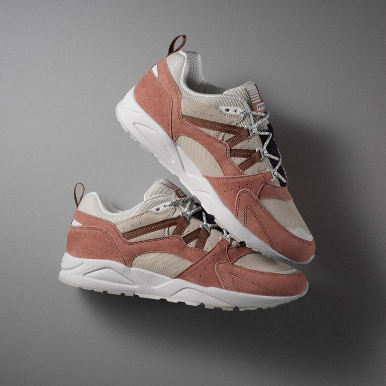 Karhu Fusion 2.0 onfeet