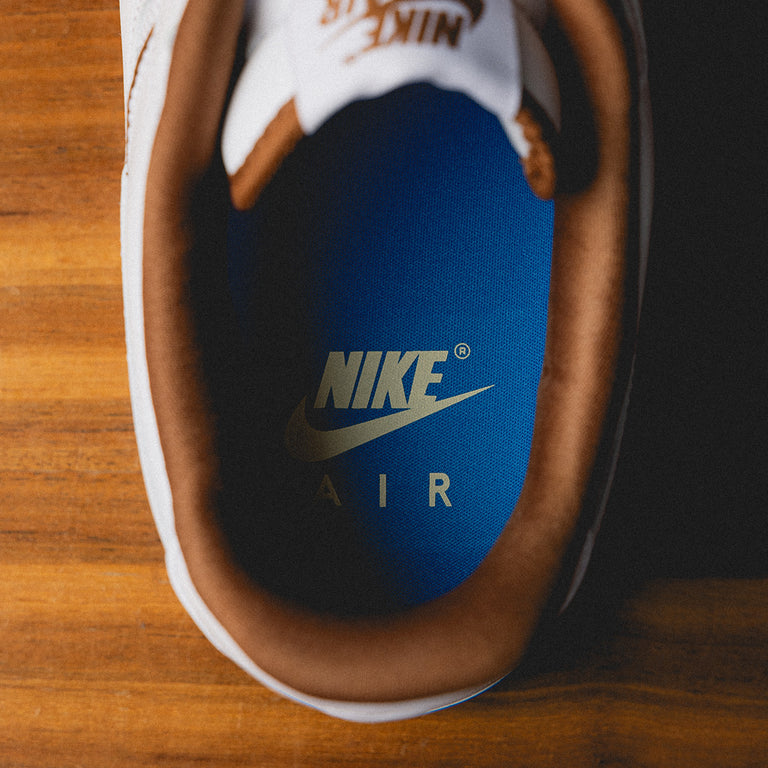 Nike Air Force 1 '07 LX onfeet