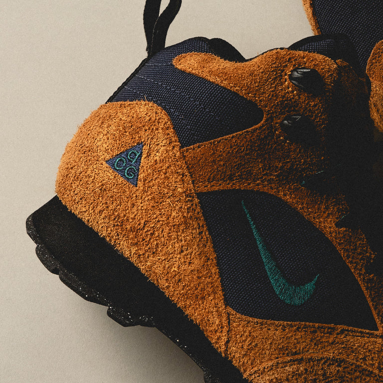 Nike acg boots orange clearance