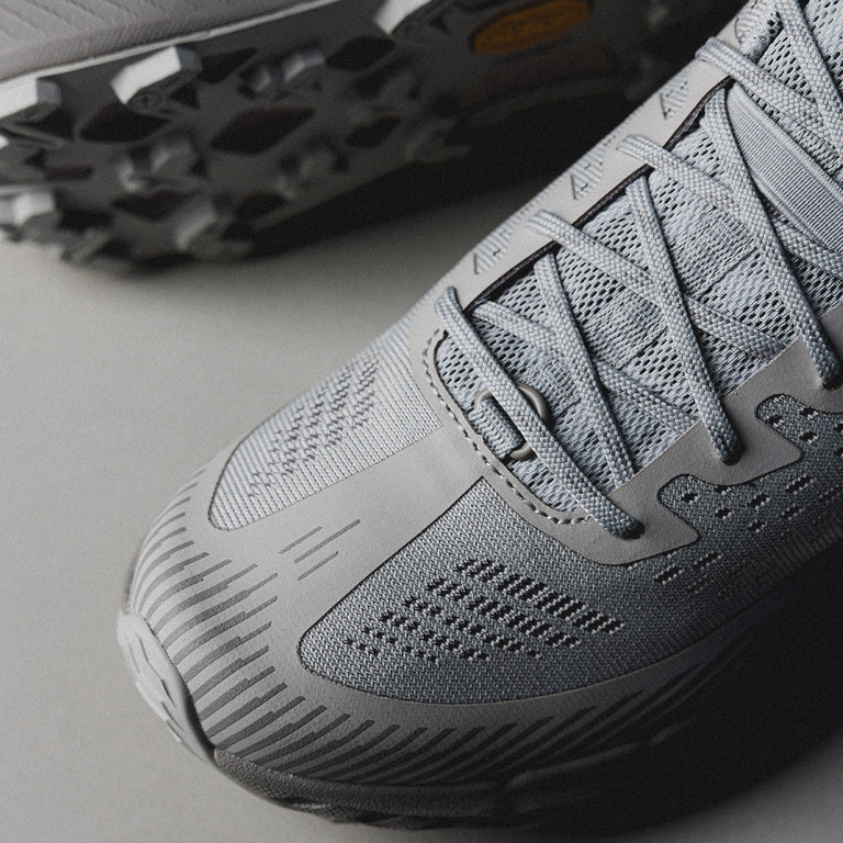 Merrell Agility Peak 5 onfeet