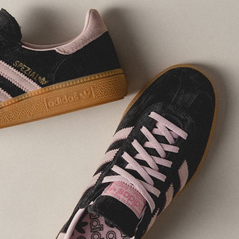 Adidas sneakers black and pink cheap