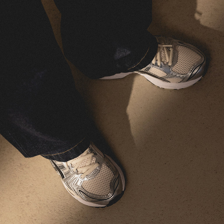 Asics GEL-Kayano 14 onfeet
